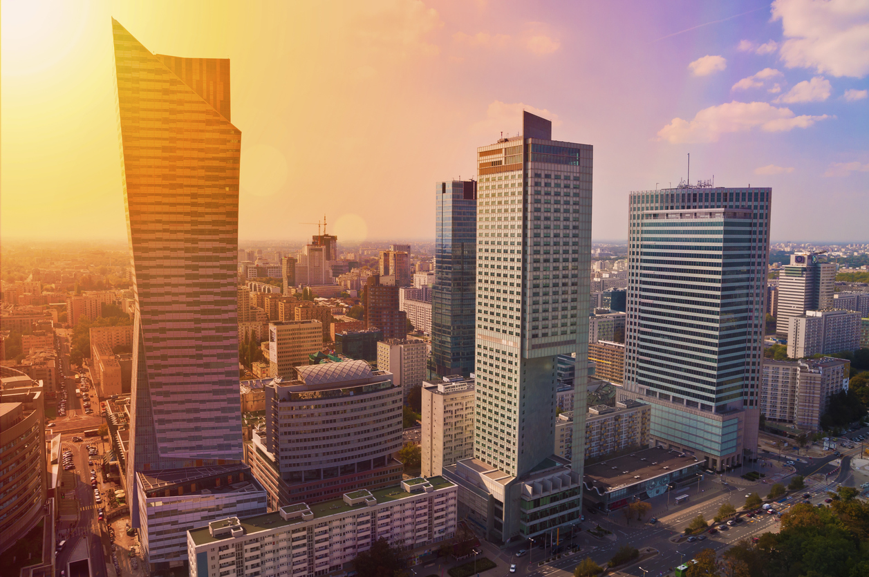 miasto warszawa wiezowce